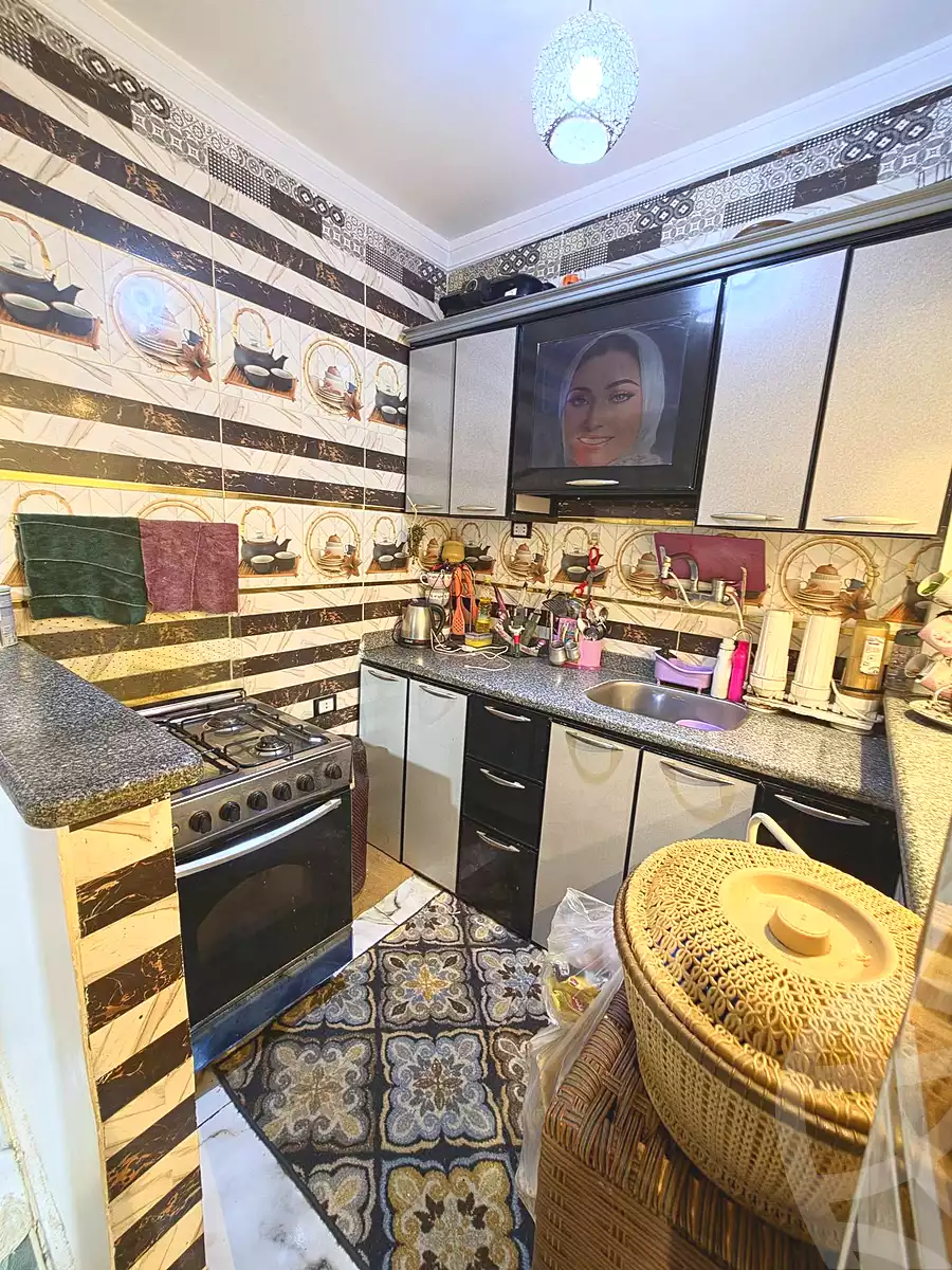 https://aqarmap.com.eg/en/listing/7095617-for-sale-alexandria-al-agamy-el-hanouvel-al-haded-we-al-soulb-st