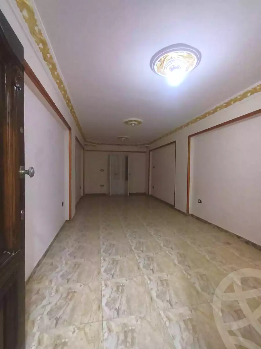 https://aqarmap.com.eg/en/listing/7095735-for-sale-alexandria-al-agamy-el-hanouvel-al-haded-we-al-soulb-st