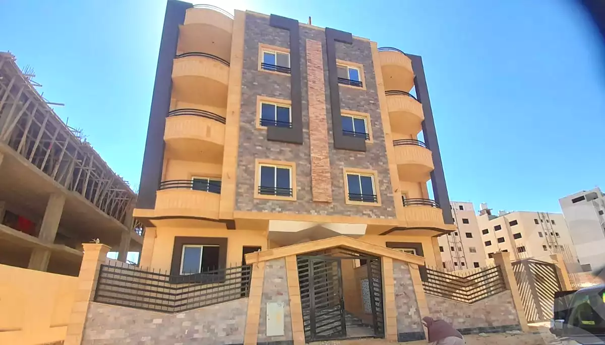 https://aqarmap.com.eg/ar/listing/7095972-for-sale-cairo-new-cairo-bait-el-watan-second-neighborhood
