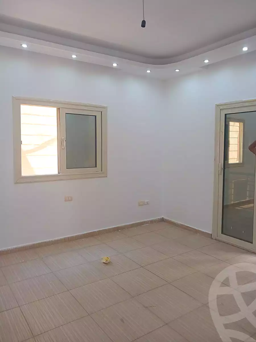 https://aqarmap.com.eg/ar/listing/7095987-for-rent-cairo-new-cairo-el-yassamin-el-yasmeen-7-el-shaikh-hassan-mamoun-st