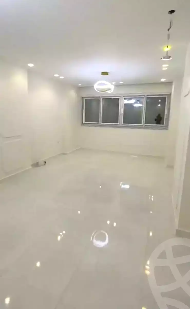 https://aqarmap.com.eg/en/listing/7095990-for-sale-alexandria-al-agamy-lbytsh-bianchiii