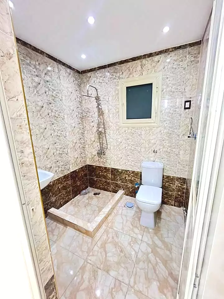https://aqarmap.com.eg/en/listing/7091587-for-rent-alexandria-lsywf-el-falki