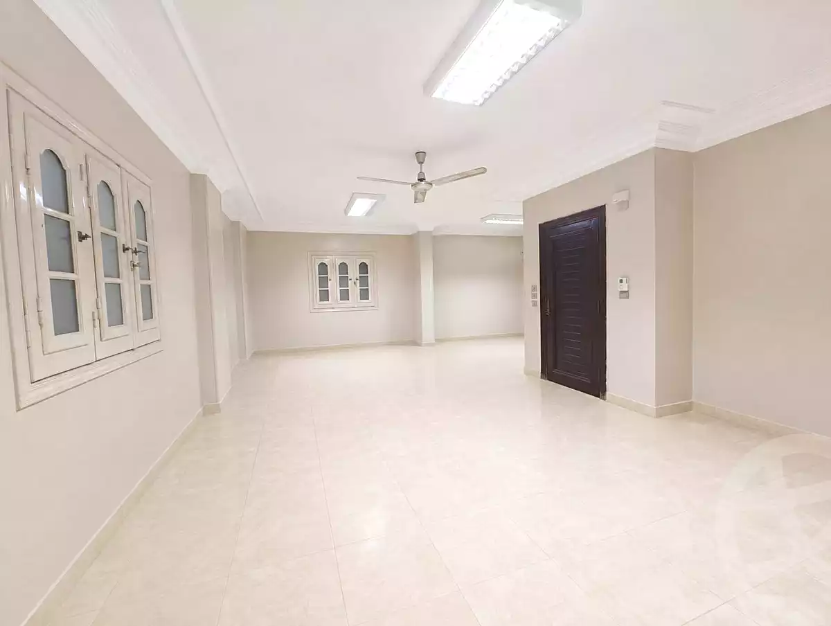 https://aqarmap.com.eg/ar/listing/7096200-for-sale-cairo-6th-of-october-el-ahyaa-neighborhood-10th