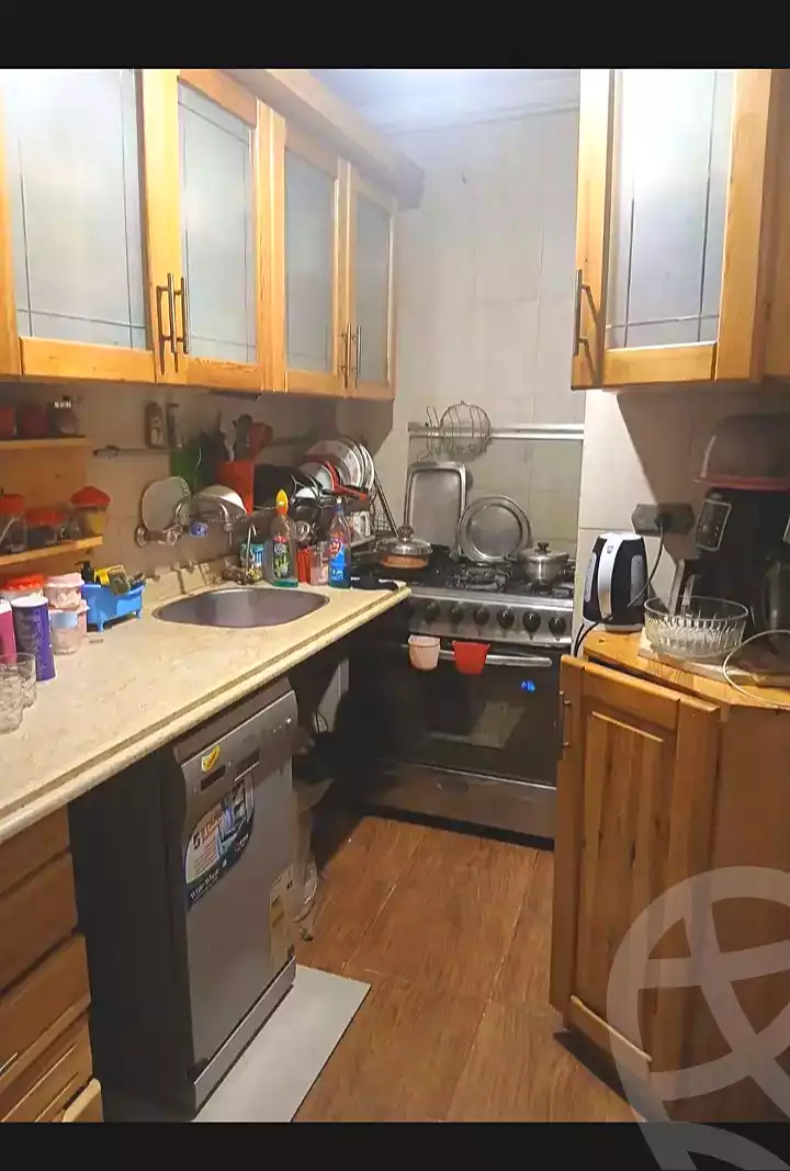 https://aqarmap.com.eg/en/listing/7096286-for-sale-alexandria-ganaklis-shr-mrtdy-bsh
