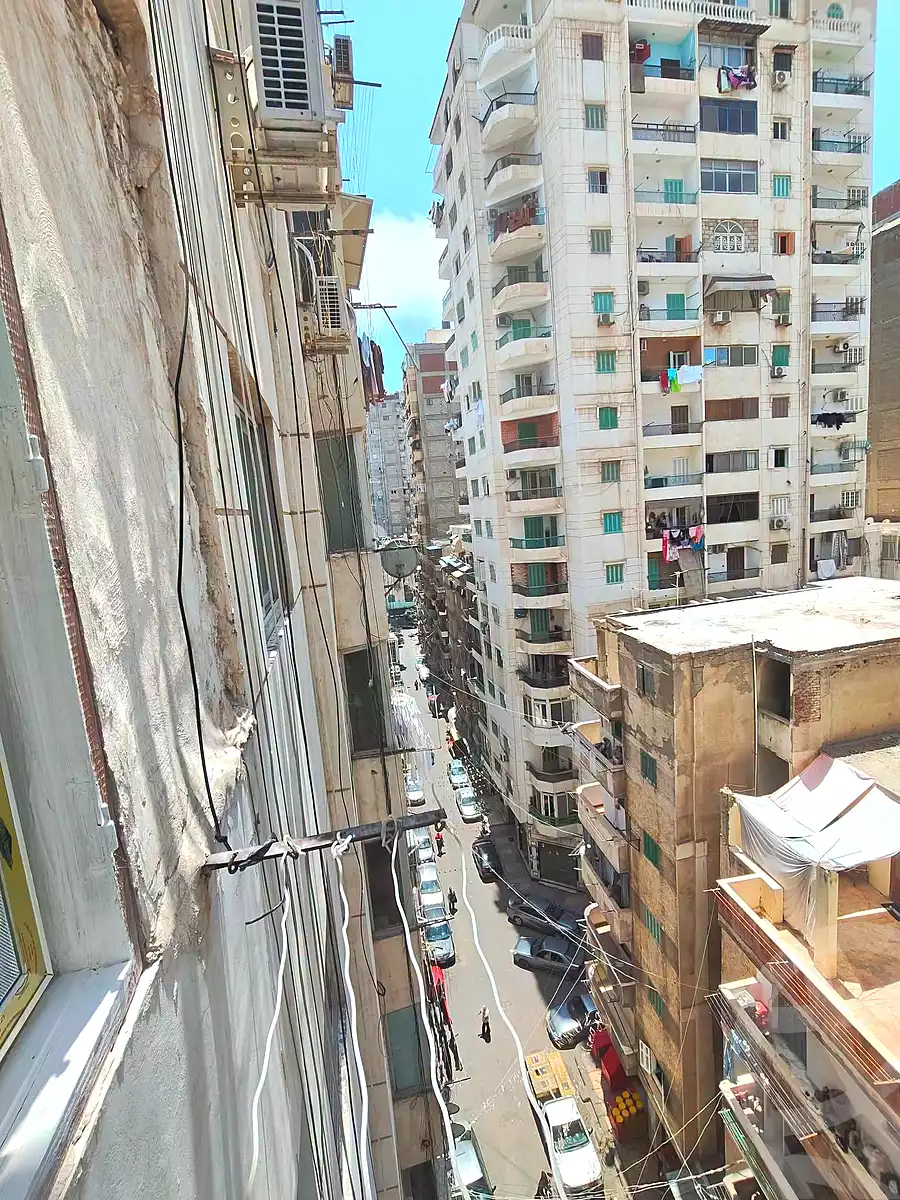 https://aqarmap.com.eg/en/listing/7096314-for-sale-alexandria-el-asafra-l-sfr-bhry