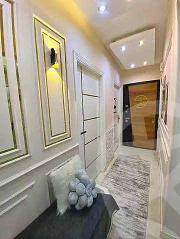 https://aqarmap.com.eg/en/listing/7096511-for-sale-alexandria-el-mandara-alex-el-mandara-bahri