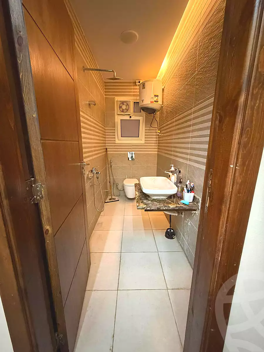 https://aqarmap.com.eg/ar/listing/7096564-for-sale-cairo-new-cairo-el-narges-el-narges-2-pilot-halawany-st