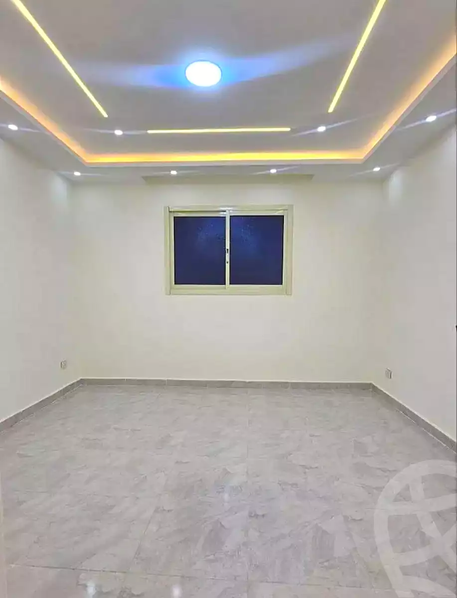 https://aqarmap.com.eg/en/listing/7096733-for-sale-alexandria-miami-mahmoud-el-isawy-st