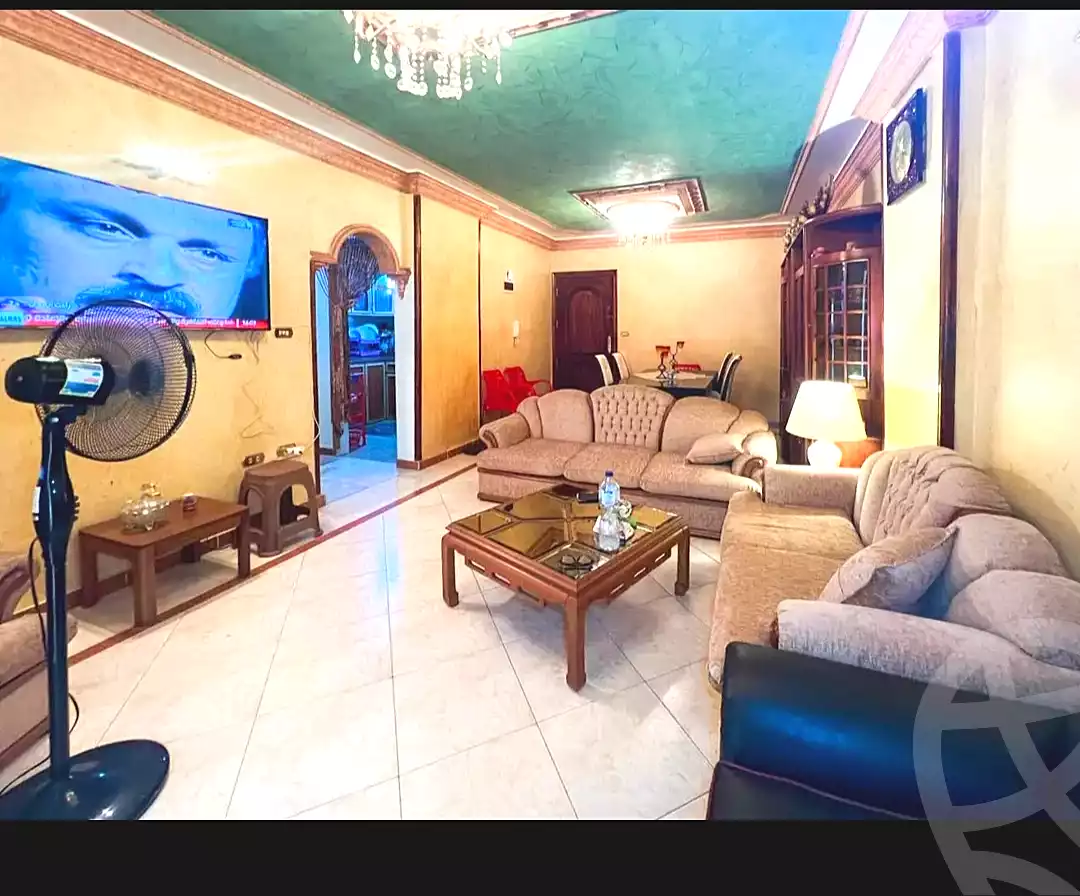 https://aqarmap.com.eg/ar/listing/7096747-for-sale-alexandria-miami-shr-jml-bd-lnsr