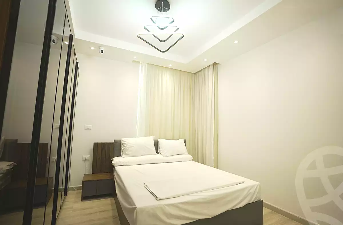 https://aqarmap.com.eg/ar/listing/7096792-for-sale-cairo-new-administrative-capital-r7-kmbwnd-syrnw-nyw-bln-llttwyr