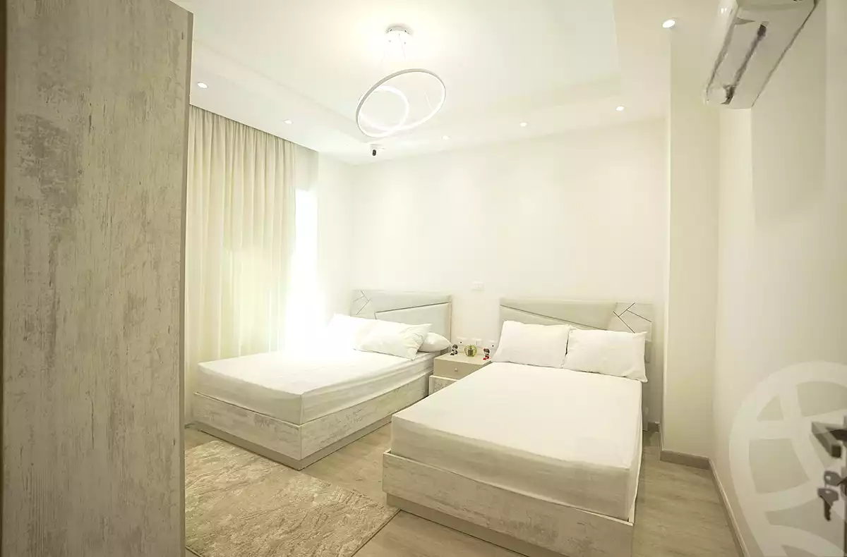 https://aqarmap.com.eg/ar/listing/7096792-for-sale-cairo-new-administrative-capital-r7-kmbwnd-syrnw-nyw-bln-llttwyr