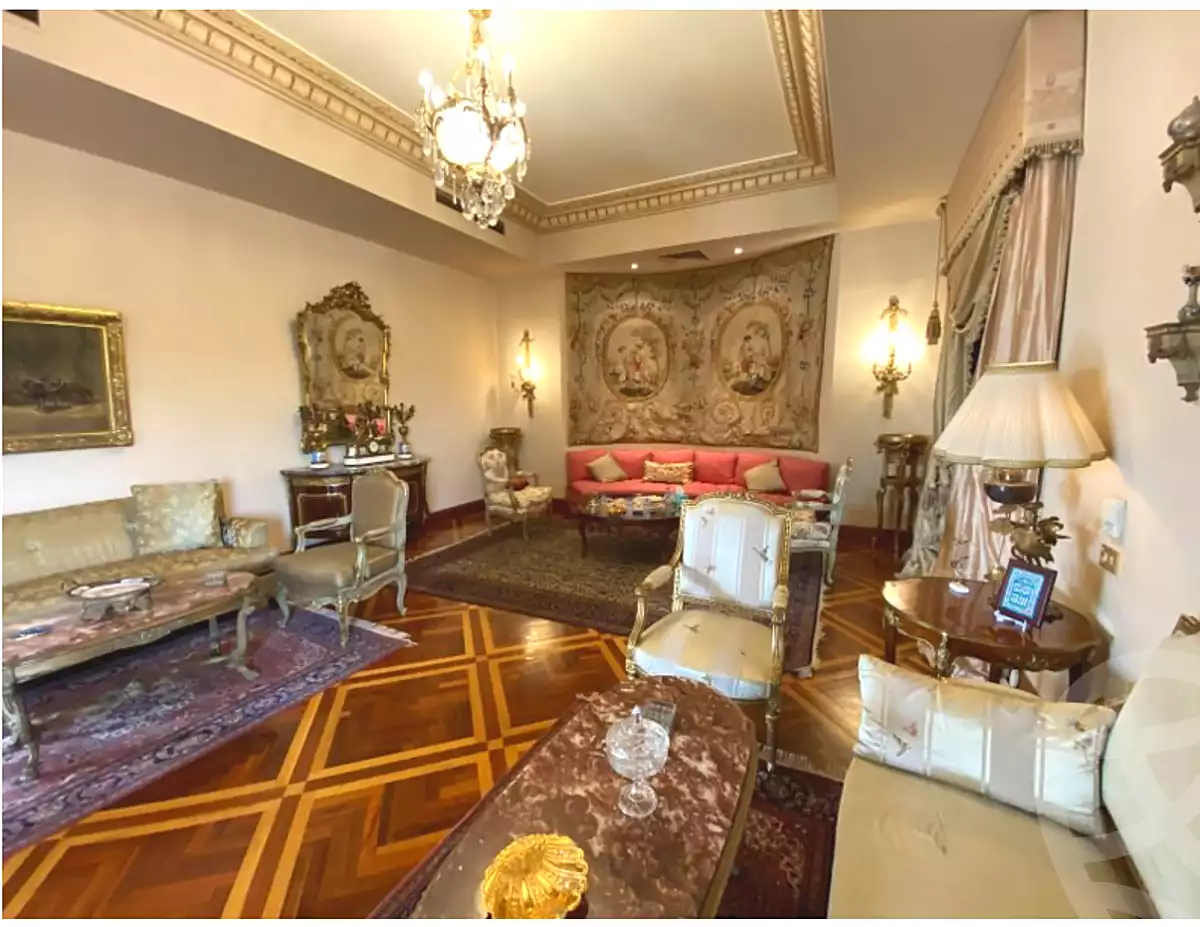 https://aqarmap.com.eg/ar/listing/7096888-for-sale-cairo-6th-of-october-compounds-kmbwnd-b-twn-ryl-styt-llttwyr