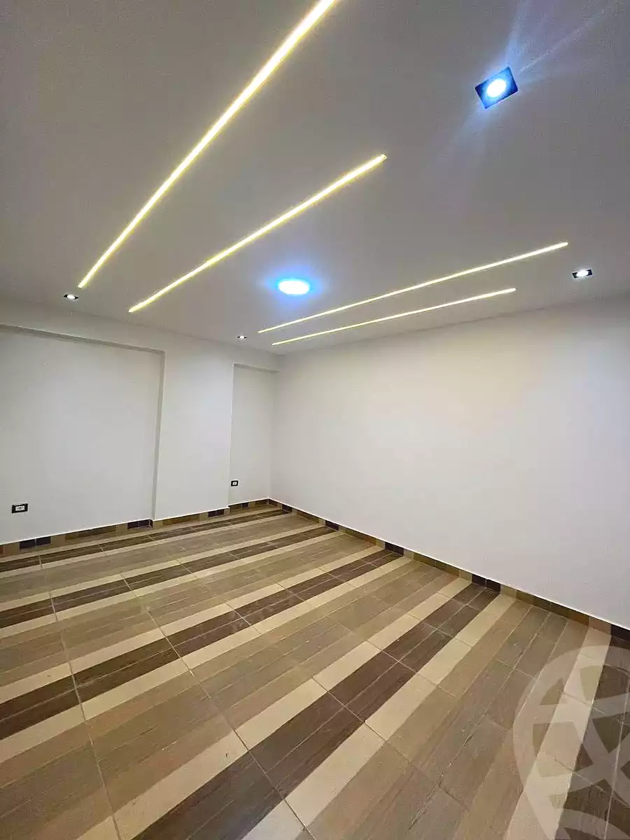 https://aqarmap.com.eg/ar/listing/7096890-for-sale-alexandria-al-agamy-lbytsh-el-reyad-st