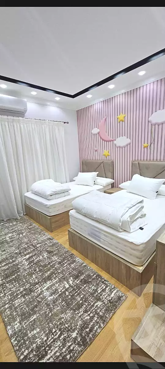 https://aqarmap.com.eg/en/listing/7096873-for-rent-cairo-new-cairo-compounds-hyde-park