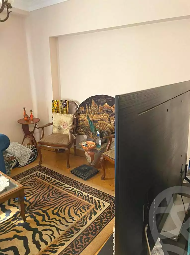 https://aqarmap.com.eg/ar/listing/7097014-for-sale-cairo-6th-of-october-hadaeq-october-compounds-el-fardoos-city