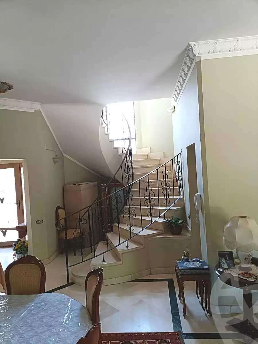 https://aqarmap.com.eg/ar/listing/7097057-for-sale-cairo-6th-of-october-compounds-mena-garden-city