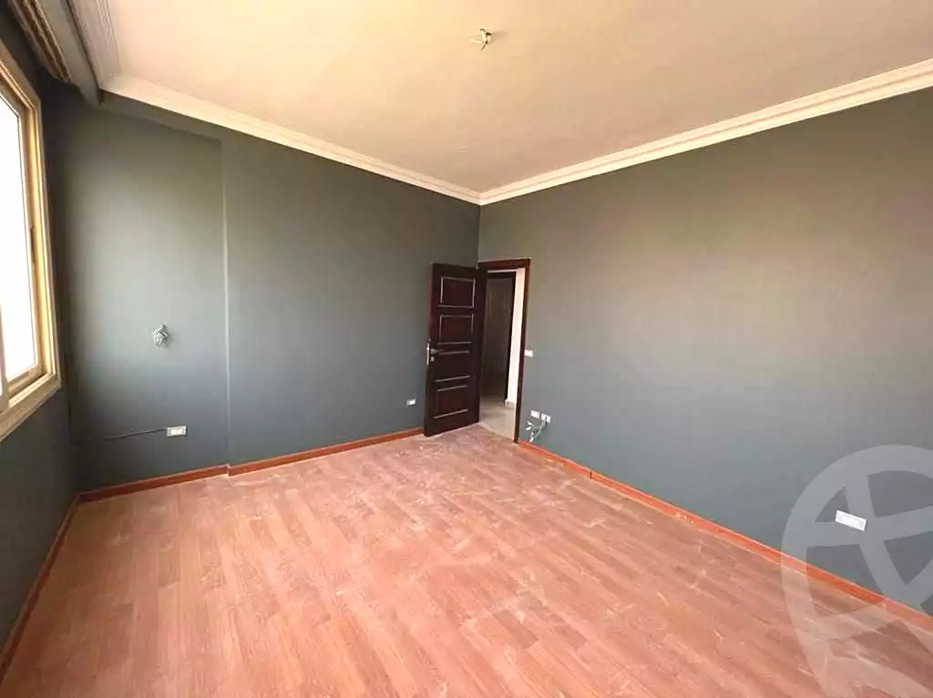 https://aqarmap.com.eg/ar/listing/7097076-for-sale-cairo-new-cairo-south-investors-zizinia-st