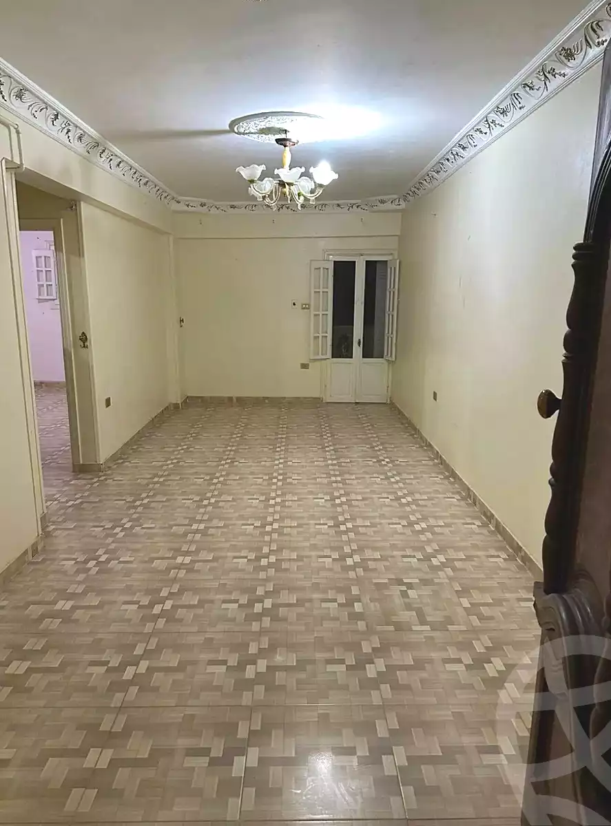 https://aqarmap.com.eg/en/listing/7097332-for-sale-alexandria-al-agamy-el-hanouvel-al-asdakaa-st