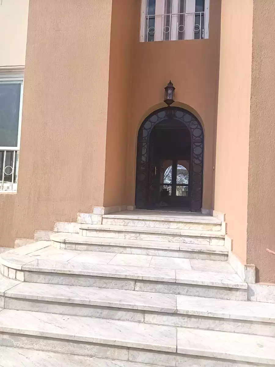 https://aqarmap.com.eg/ar/listing/7097115-for-sale-cairo-6th-of-october-compounds-mena-garden-city