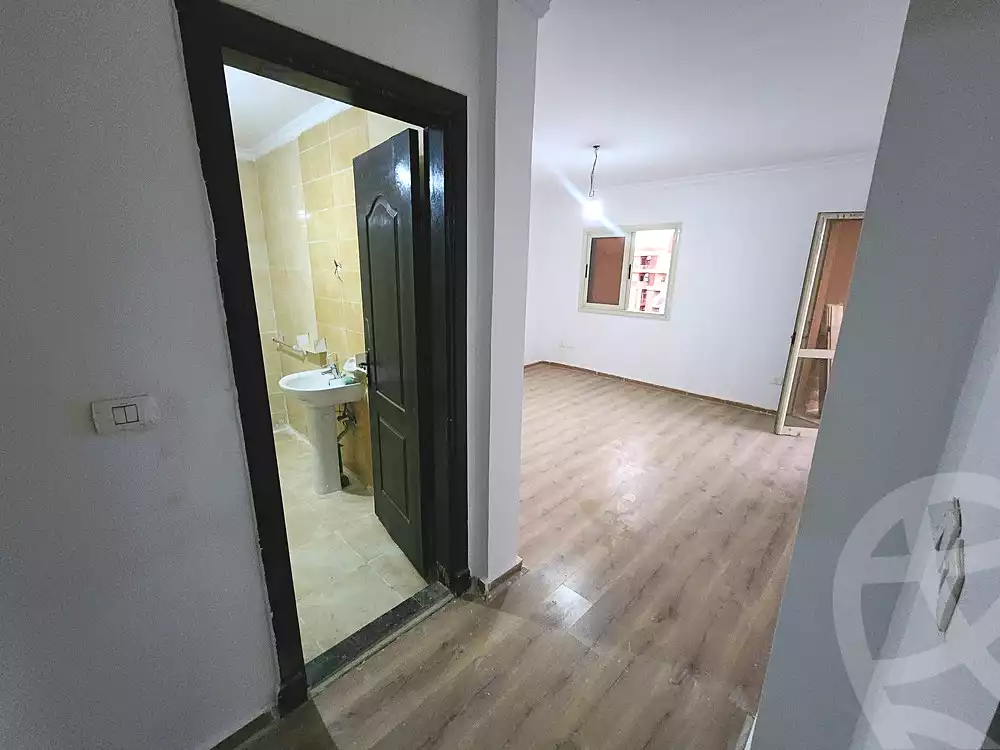 https://aqarmap.com.eg/ar/listing/7076220-for-sale-cairo-new-cairo-compounds-dar-misr-el-koronfel