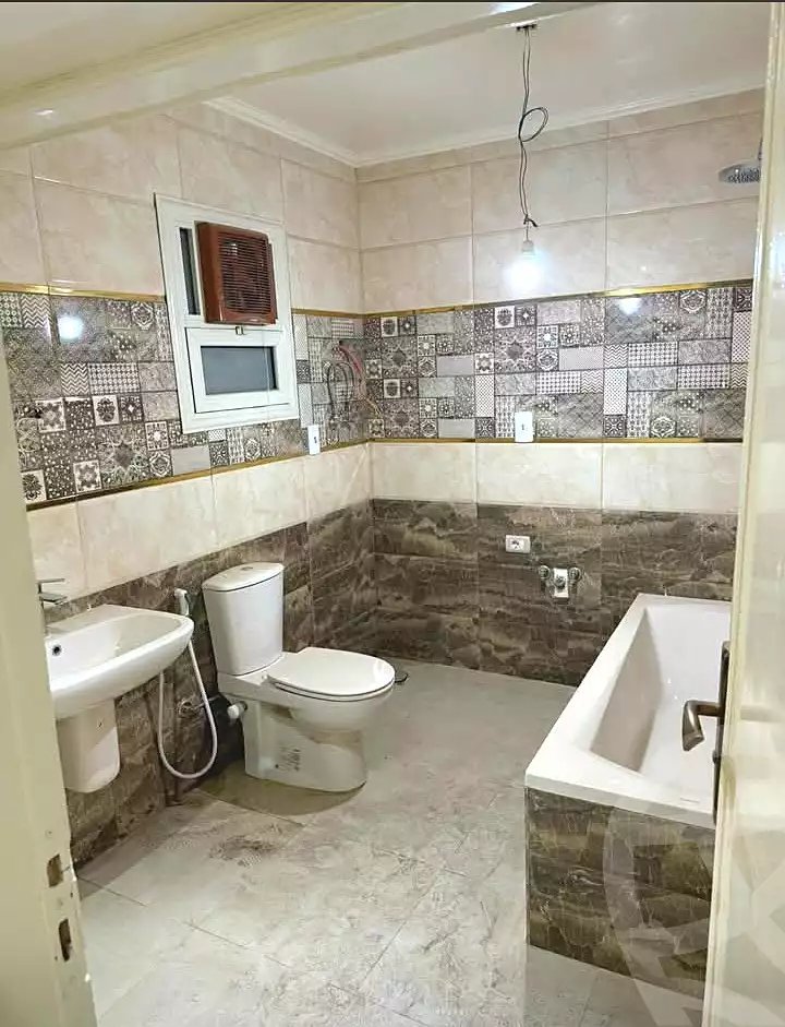 https://aqarmap.com.eg/en/listing/7098171-for-sale-cairo-el-zaytun-lzytwn-lbhry-salim-al-awal-st