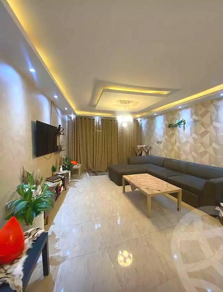 https://aqarmap.com.eg/en/listing/7098210-for-sale-cairo-el-zaytun-hlmy-lzytwn