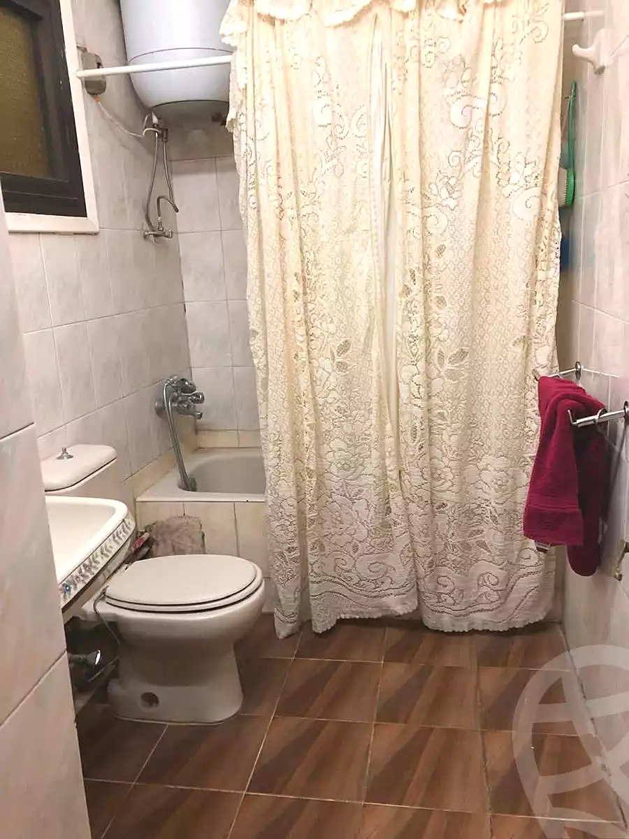 https://aqarmap.com.eg/en/listing/7098241-for-sale-cairo-ain-shams-mnshy-lthryr