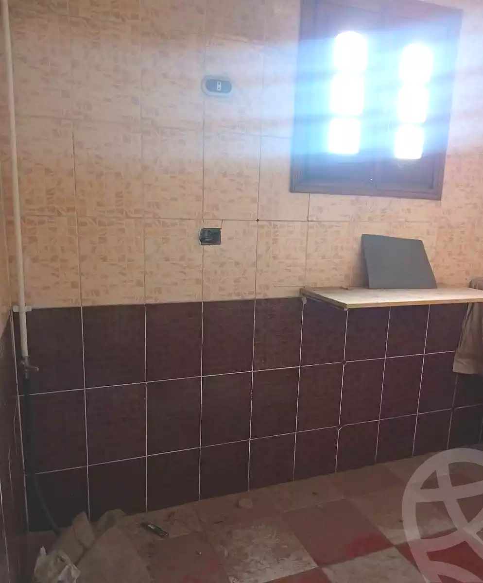 https://aqarmap.com.eg/ar/listing/7098264-for-sale-alexandria-sydy-bshr-shr-mlk-hfny