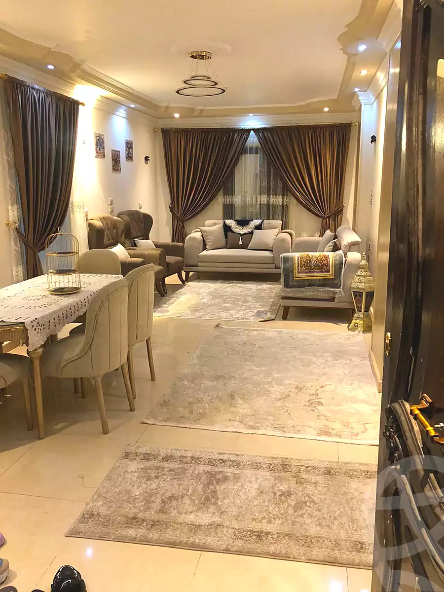 https://aqarmap.com.eg/en/listing/7098262-for-sale-cairo-ain-shams-jsr-lswys