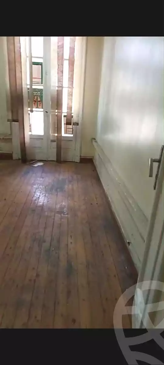 https://aqarmap.com.eg/ar/listing/7098591-for-rent-cairo-downtown-abdeen-el-gomhoreya-st
