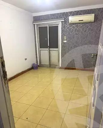 https://aqarmap.com.eg/ar/listing/7098779-for-rent-cairo-shoubra-jzyr-bdrn-al-teraa-al-bolaqeya-st