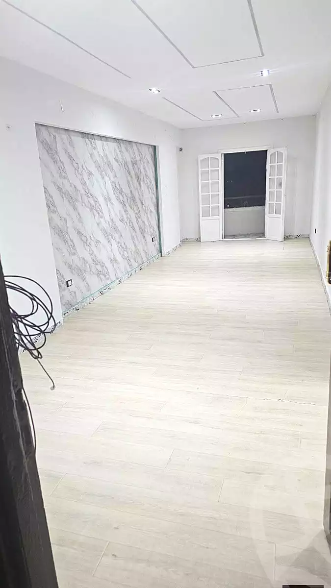 https://aqarmap.com.eg/ar/listing/7098855-for-rent-alexandria-sydy-bshr-shr-mlk-hfny