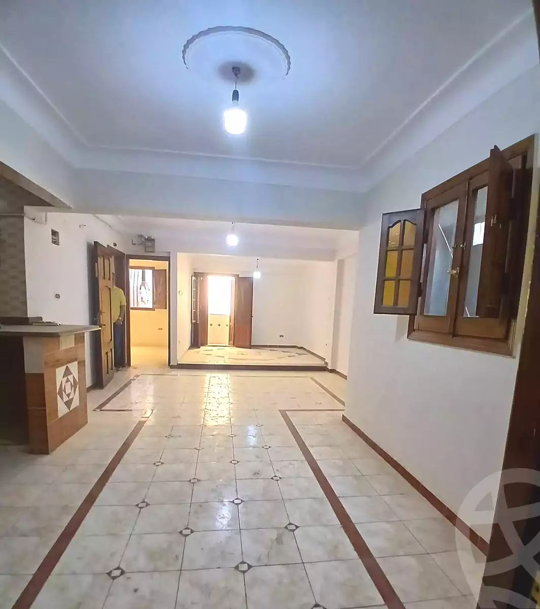 https://aqarmap.com.eg/ar/listing/7098861-for-sale-alexandria-lsywf-el-falki