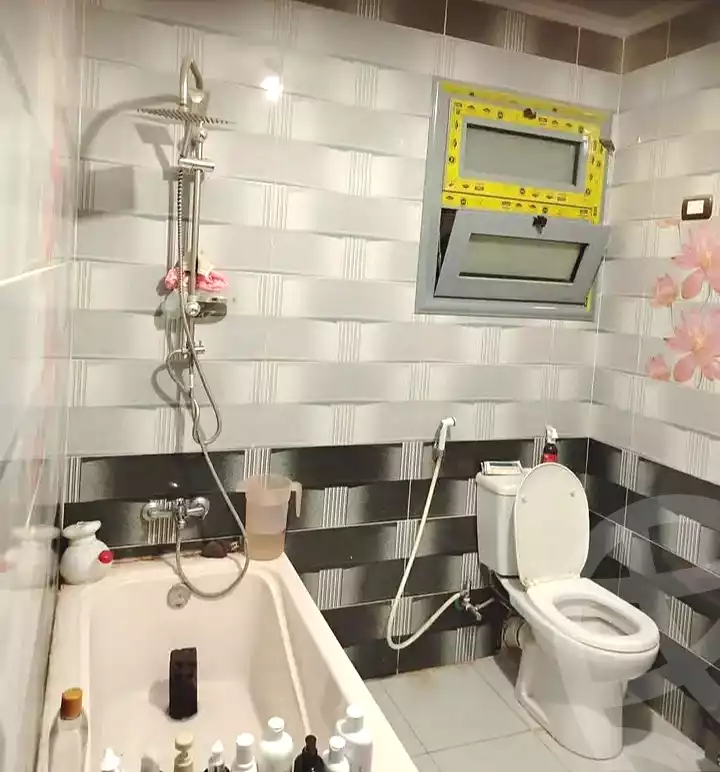 https://aqarmap.com.eg/en/listing/7098933-for-sale-cairo-ain-shams-el-naam