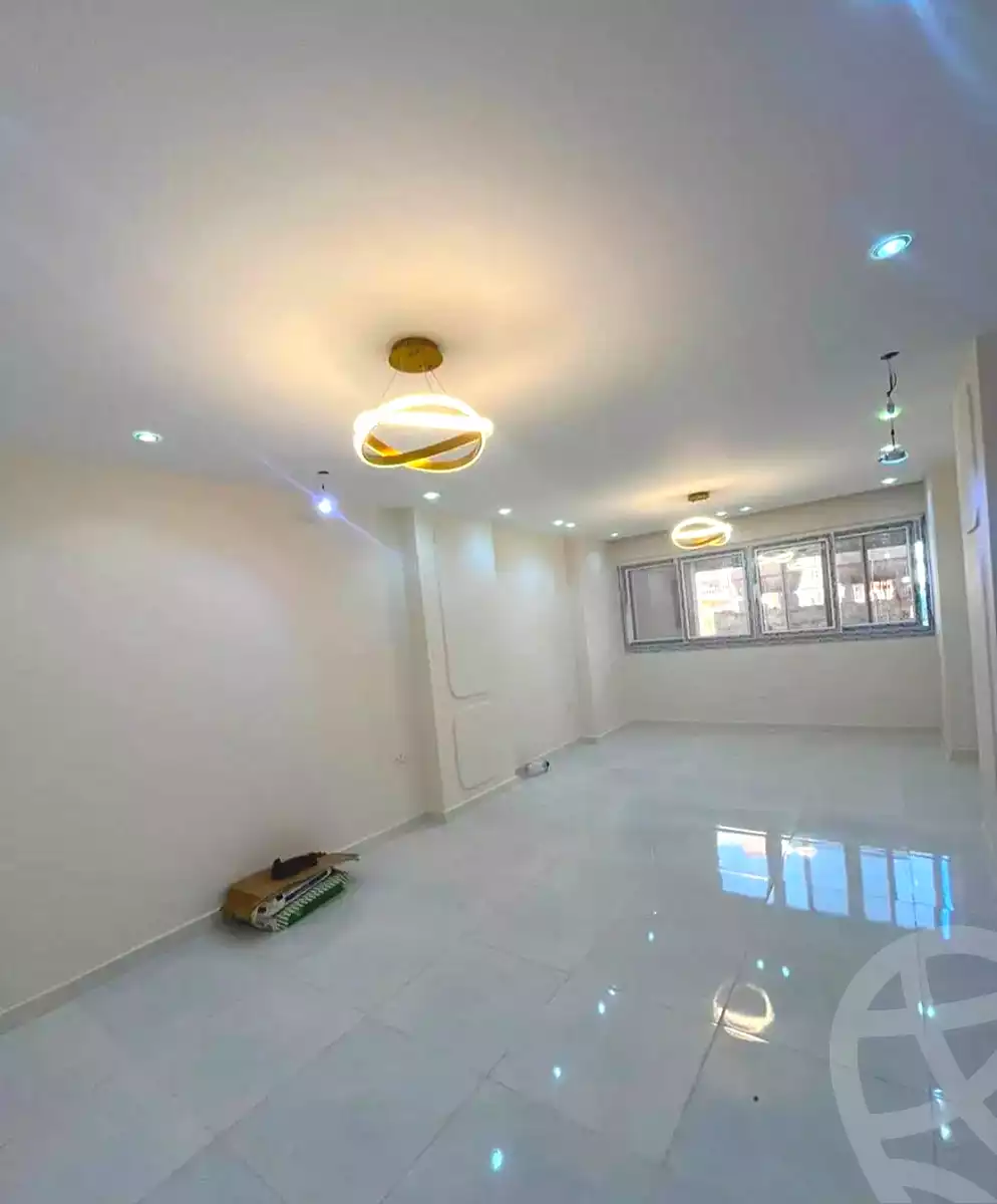 https://aqarmap.com.eg/ar/listing/7098947-for-sale-alexandria-al-agamy-lbytsh-bianchiii