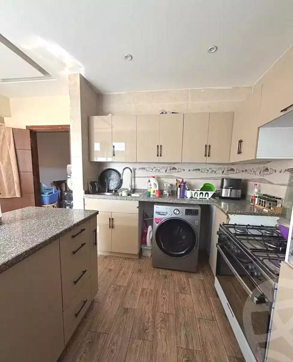 https://aqarmap.com.eg/ar/listing/7099013-for-sale-cairo-new-cairo-el-narges-el-narges-2-pilot-halawany-st
