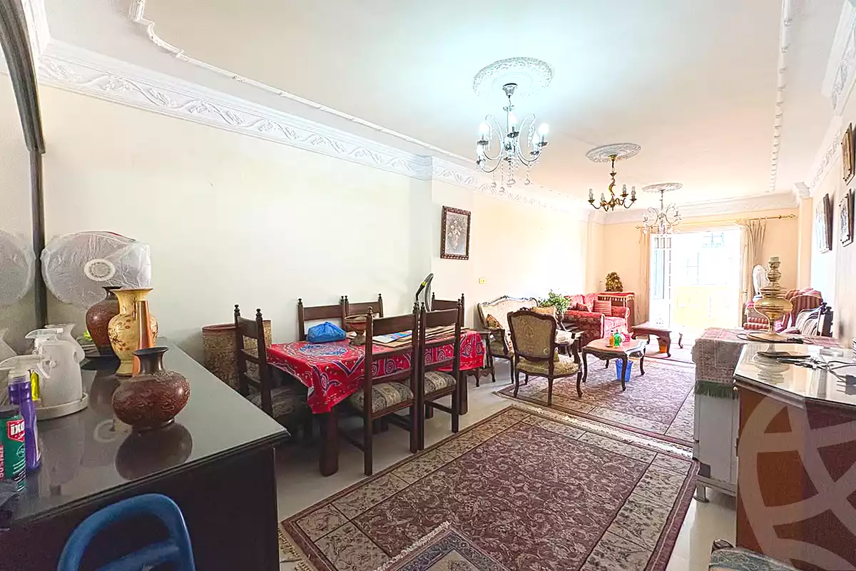https://aqarmap.com.eg/ar/listing/7099012-for-sale-alexandria-moharram-bey-moharram-bek-st