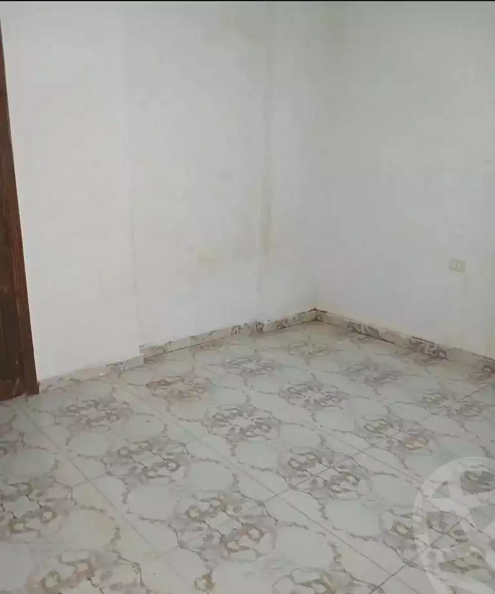 https://aqarmap.com.eg/en/listing/7099131-for-rent-alexandria-al-agamy-lbytsh-bianchiii