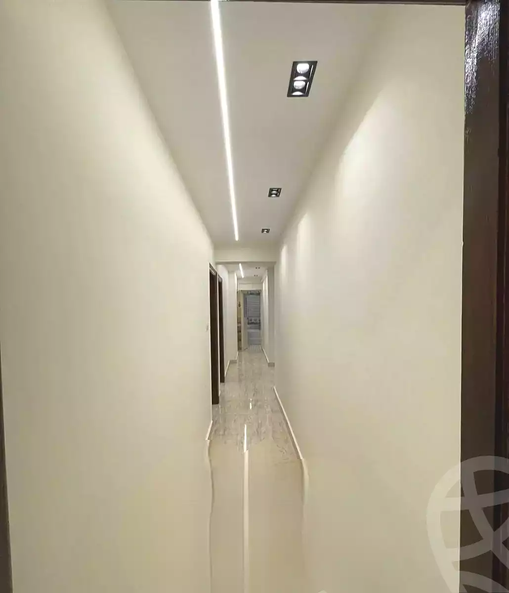 https://aqarmap.com.eg/ar/listing/7099151-for-sale-alexandria-al-agamy-lbytsh