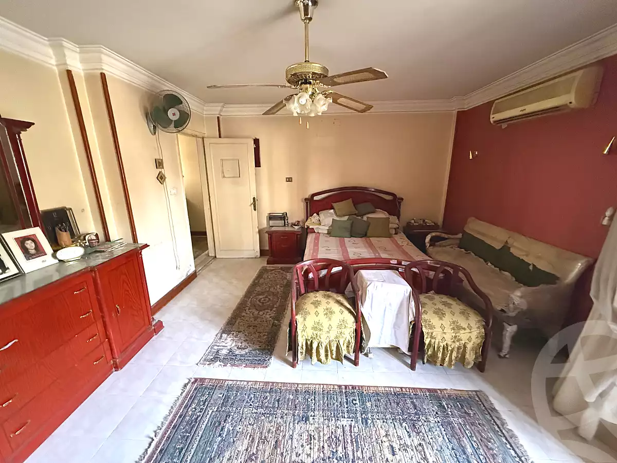 https://aqarmap.com.eg/ar/listing/7099179-for-sale-cairo-helwan-helwan-el-sharkeya-borhan-st