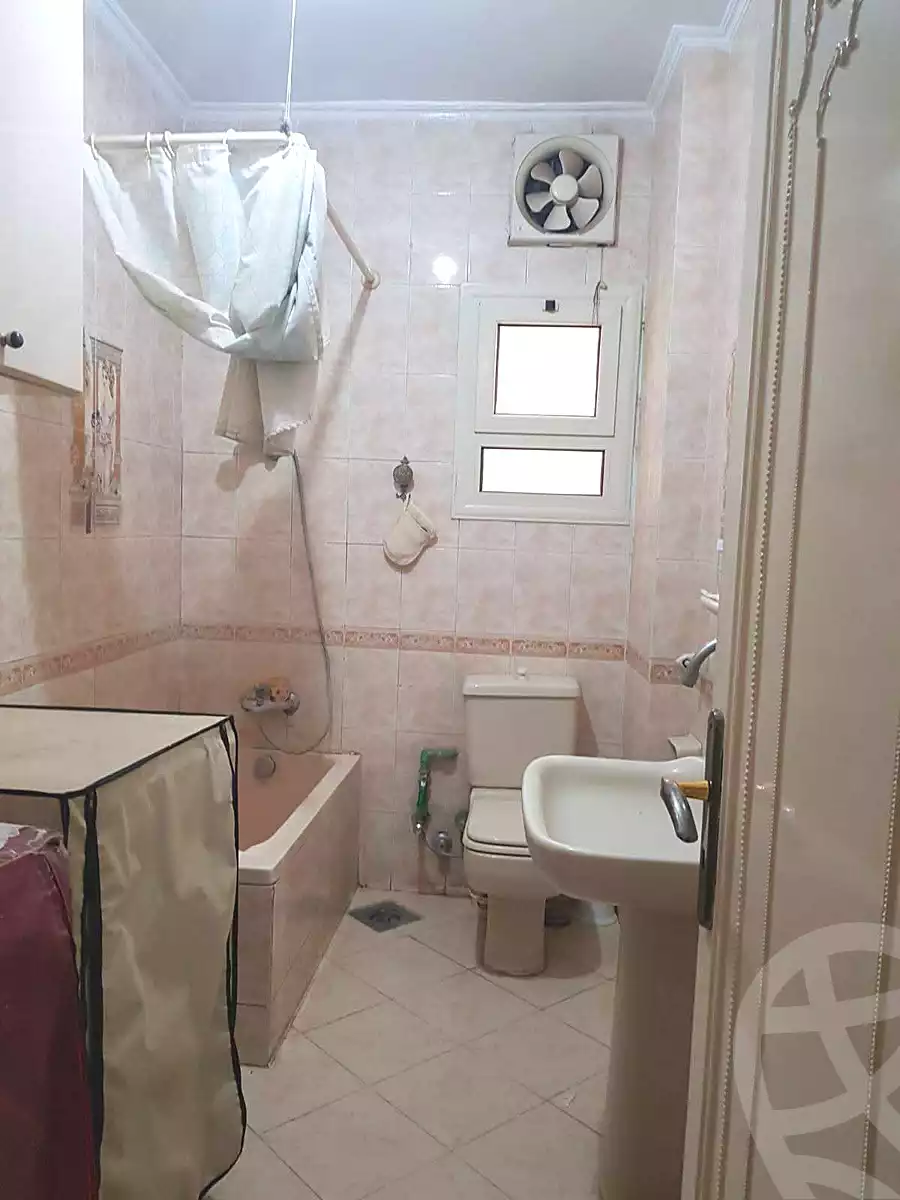 https://aqarmap.com.eg/en/listing/7099244-for-sale-cairo-faisal-shareaa-el-malek-fasel