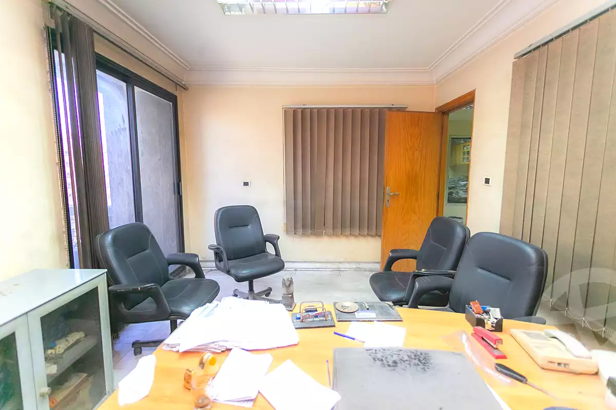 https://aqarmap.com.eg/ar/listing/7099295-for-sale-alexandria-roshdy-shr-bw-qyr-tryq-lhry
