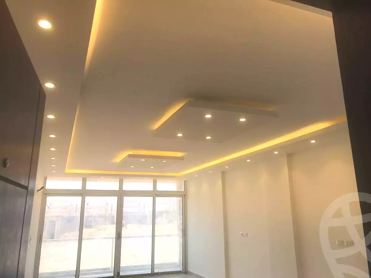 https://aqarmap.com.eg/en/listing/7099415-for-sale-cairo-new-administrative-capital-r7-oia