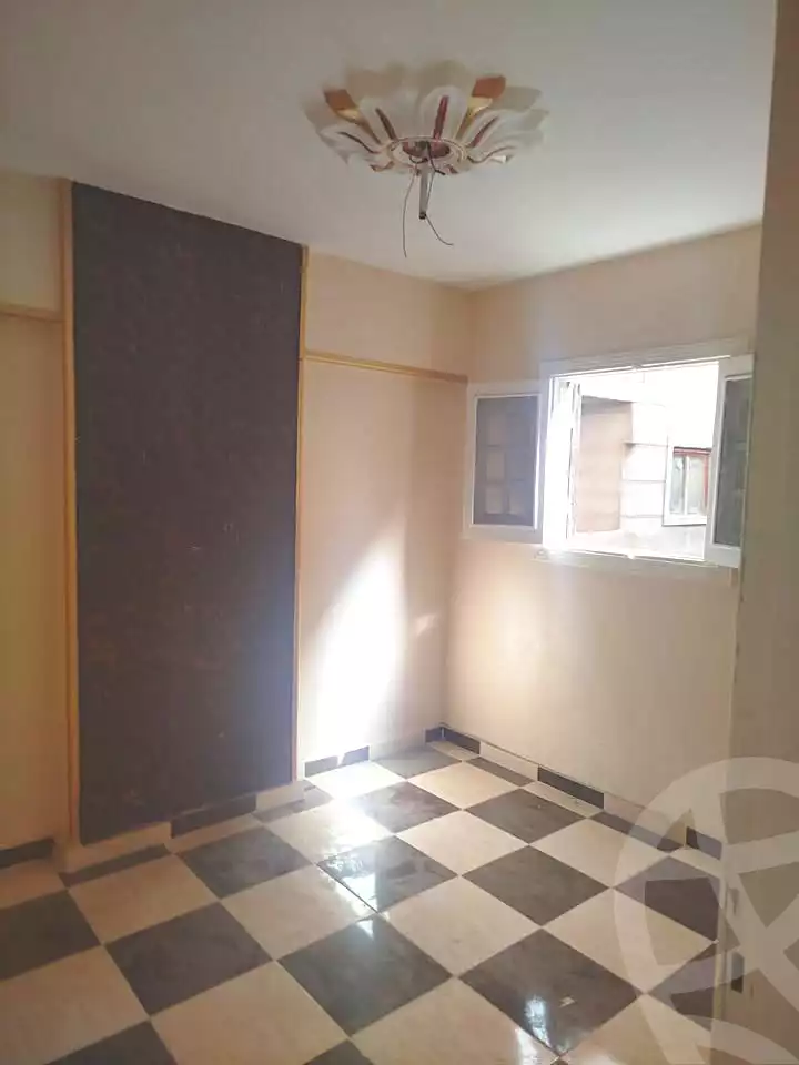 https://aqarmap.com.eg/en/listing/7099477-for-sale-alexandria-al-agamy-el-hanouvel-el-warsha-st