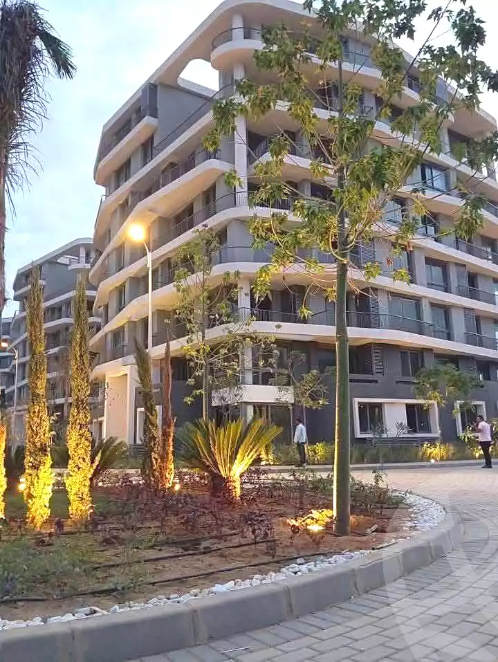 https://aqarmap.com.eg/ar/listing/7099801-for-sale-cairo-new-administrative-capital-r7-armonia