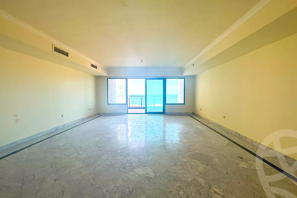 https://aqarmap.com.eg/ar/listing/7099874-for-sale-alexandria-san-stefano-san-stefano-grand-plaza