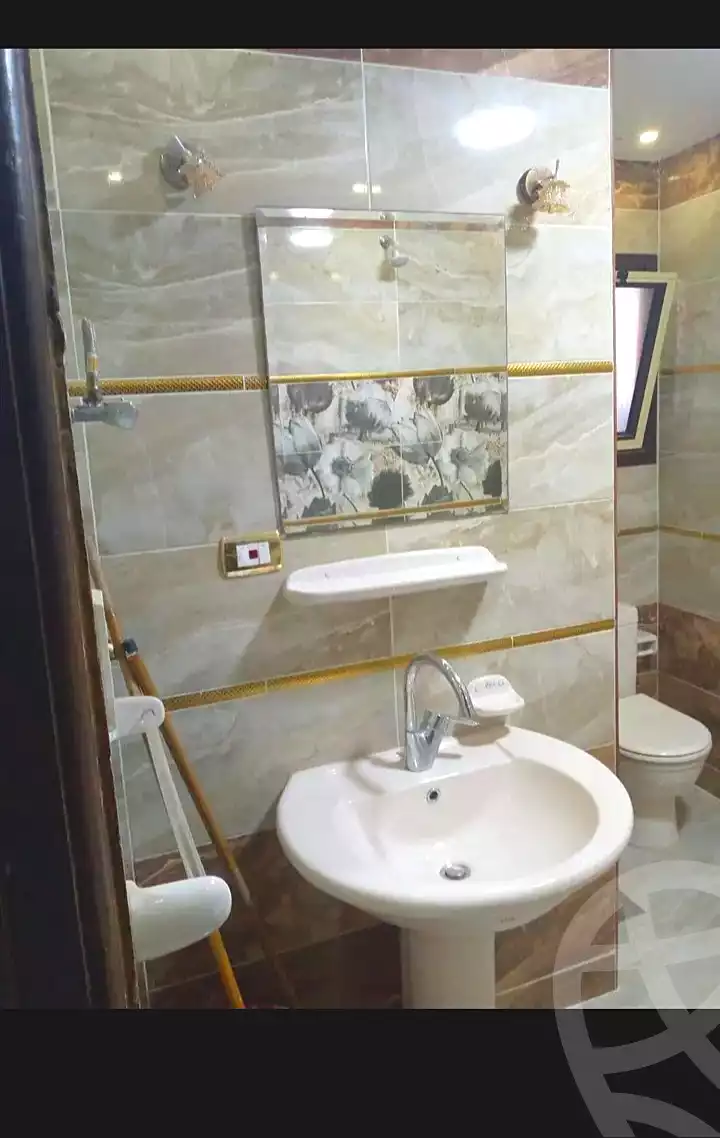 https://aqarmap.com.eg/ar/listing/7099984-for-sale-alexandria-al-agamy-lbytsh-al-kaada-st