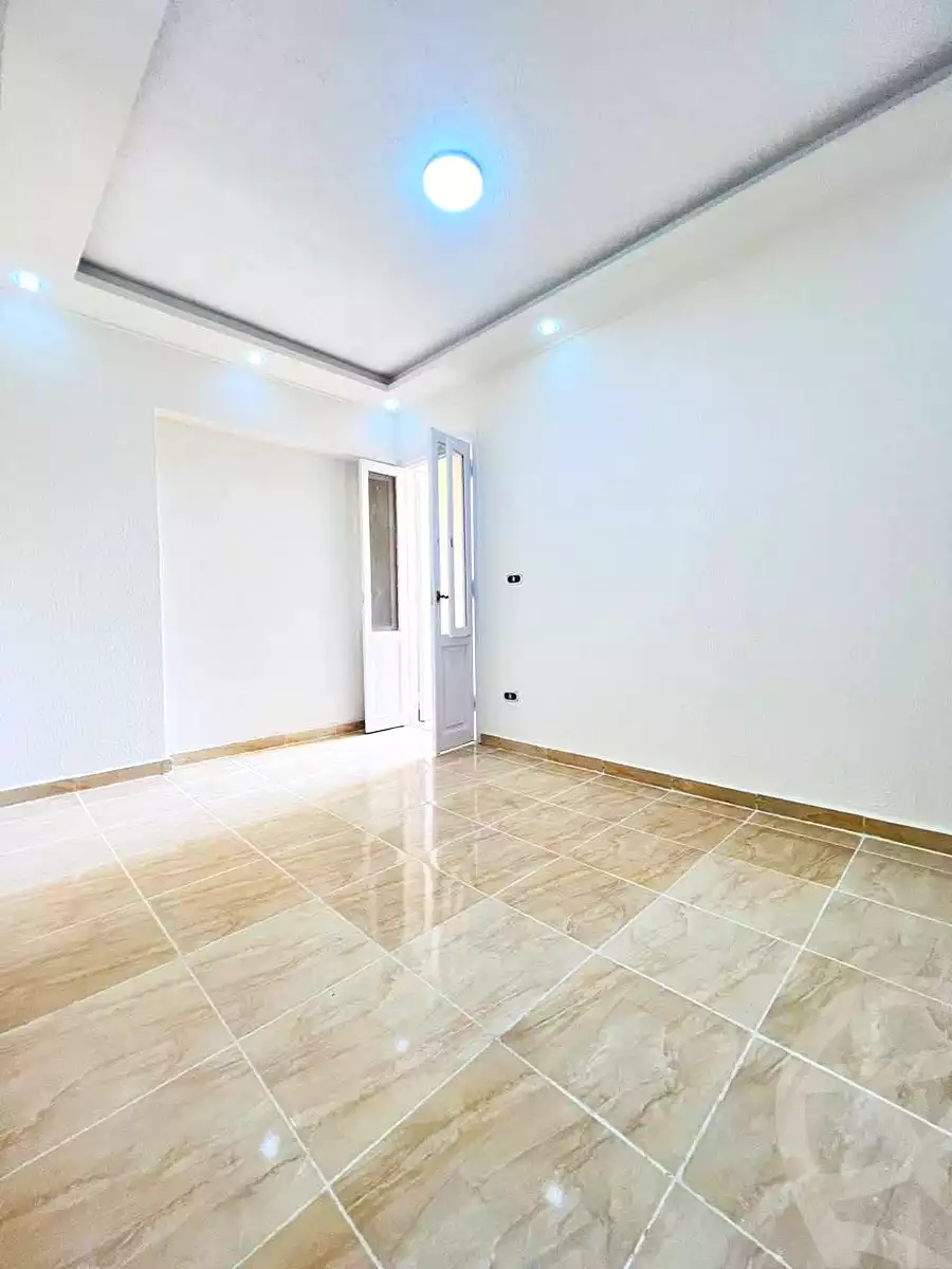 https://aqarmap.com.eg/ar/listing/7099994-for-sale-alexandria-al-agamy-shataa-el-nakheel