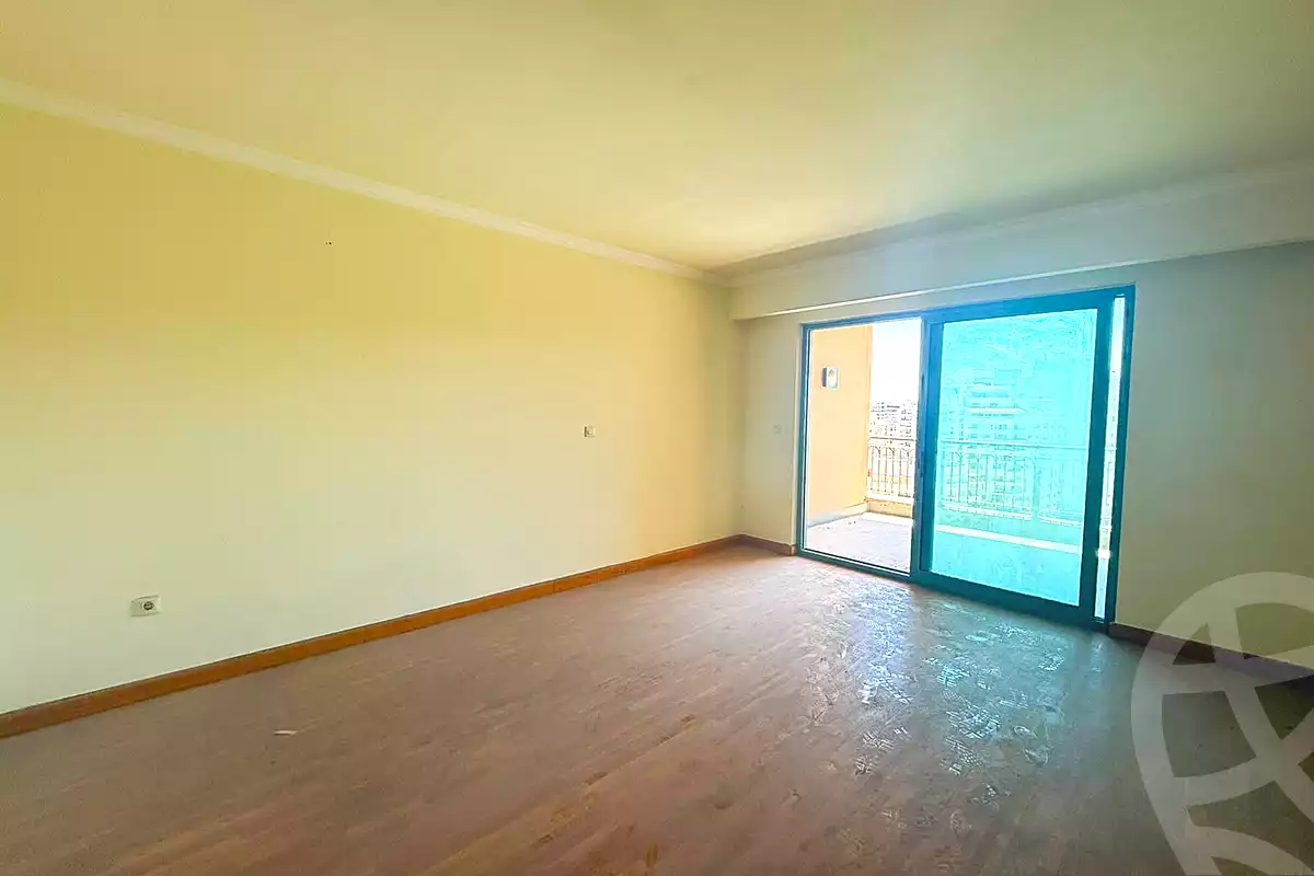 https://aqarmap.com.eg/ar/listing/7100034-for-rent-alexandria-san-stefano-san-stefano-grand-plaza