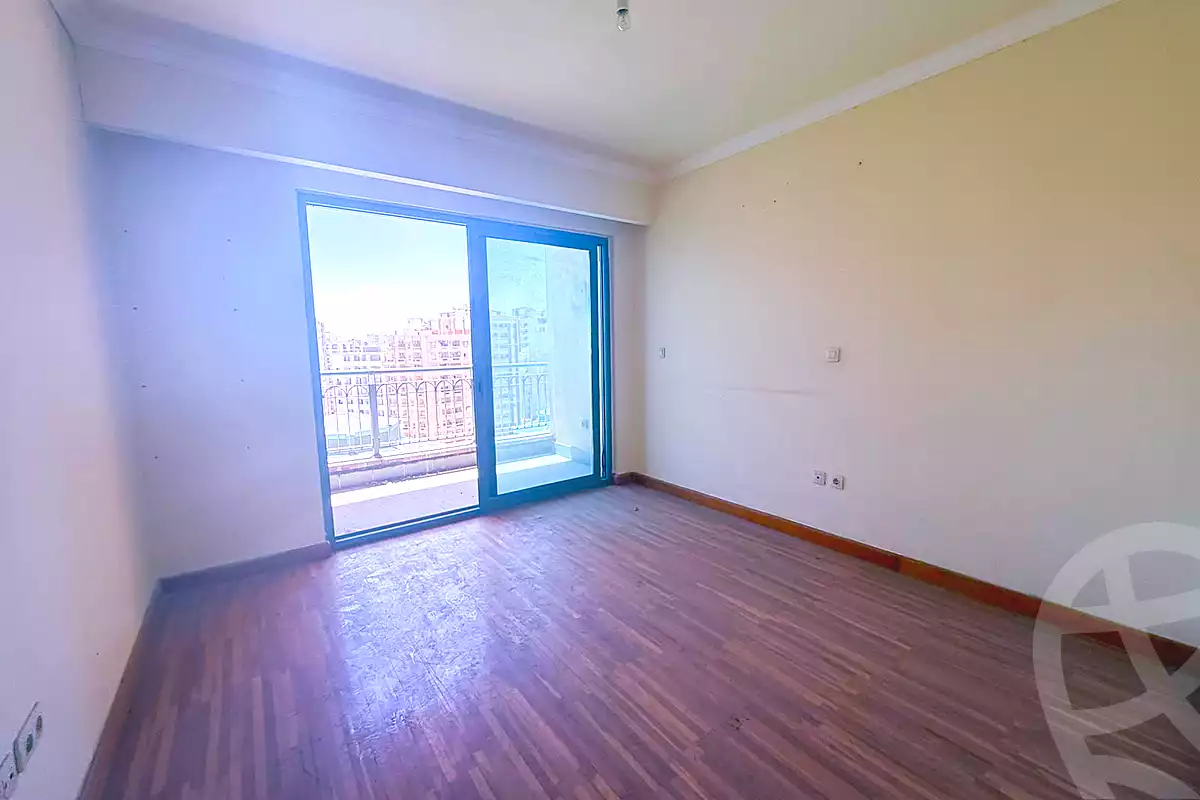 https://aqarmap.com.eg/ar/listing/7100034-for-rent-alexandria-san-stefano-san-stefano-grand-plaza